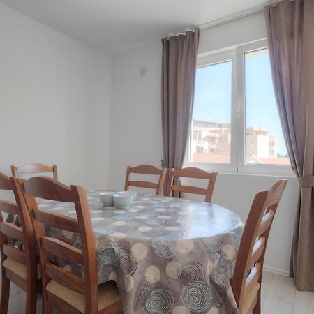 Family Three Bedroom Apartment Brando Budua Esterno foto